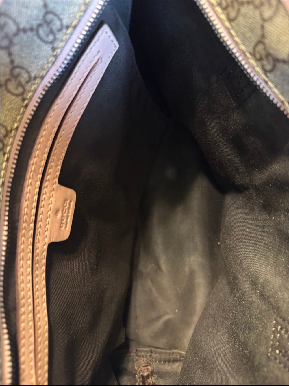 Gucci Beige GG Canvas Tote with Pink Leather Handles - Picture 4 of 7